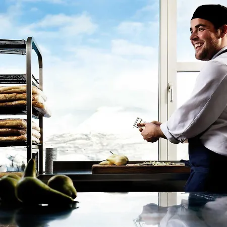 Skarsnuten Mountain & فندق هيمسيدال