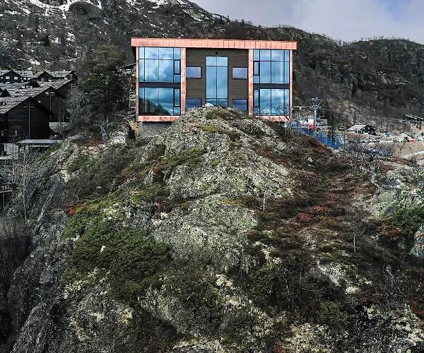 Skarsnuten Mountain & Hotel