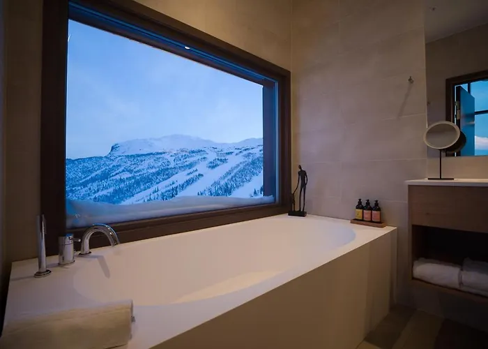 Skarsnuten Mountain & Отель Хемседал