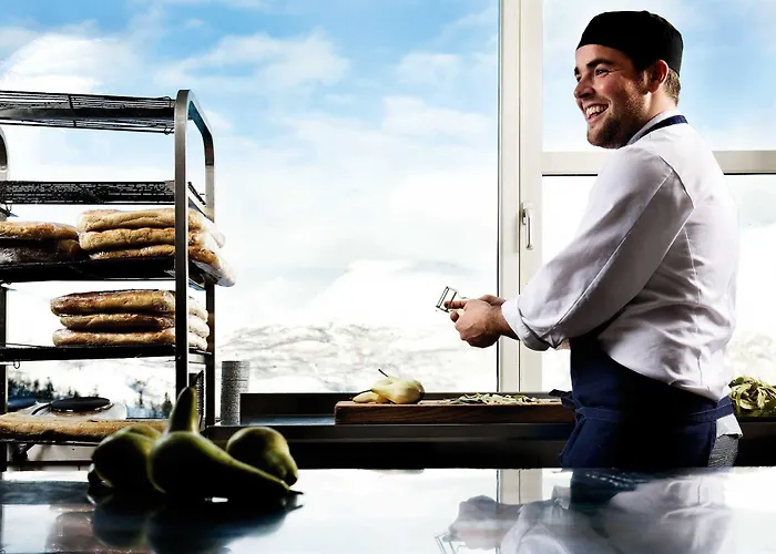 Skarsnuten Mountain & Отель Хемседал