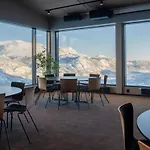 Skarsnuten Mountain & 4*