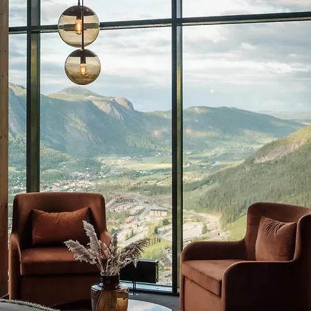 Skarsnuten Mountain & Hotel Hemsedal